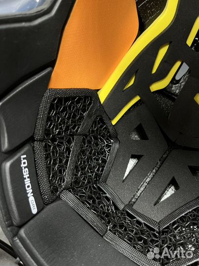 Хоккейный шлем CCM tacks 720 (M, черный, белый)