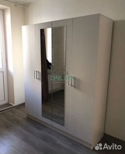 Шкаф распашной