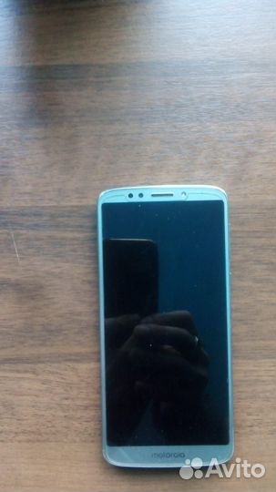 Motorola Moto E5 Plus, 3/32 ГБ