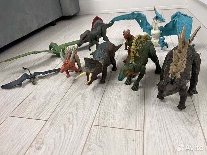 Динозавры jurassic world