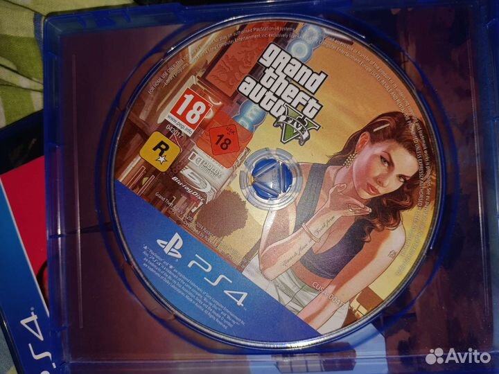 Продаю GTA V. В хорошем состоянии