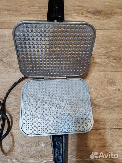 Вафельница СССР электрическая