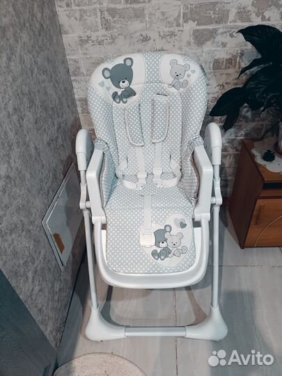 Продам стульчик для кормления малышей