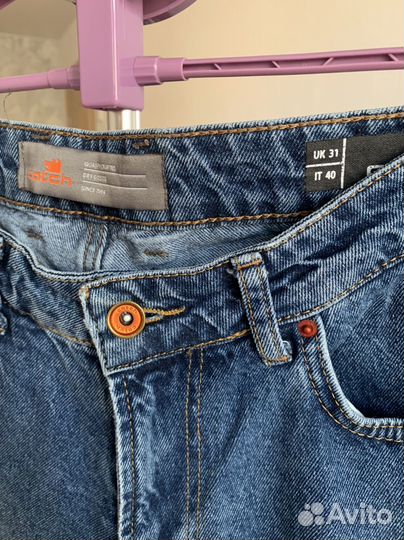 Джинсы мужские
