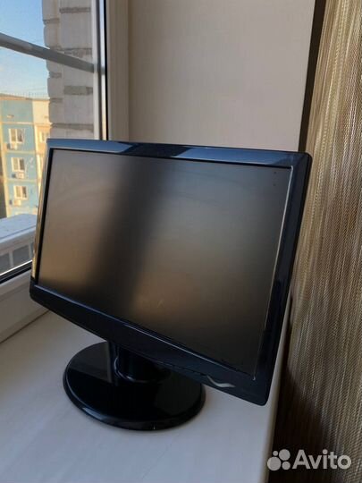 Монитор LG
