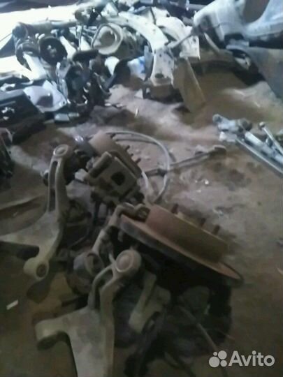 Цапфа поворотный кулак Nissan teana j32