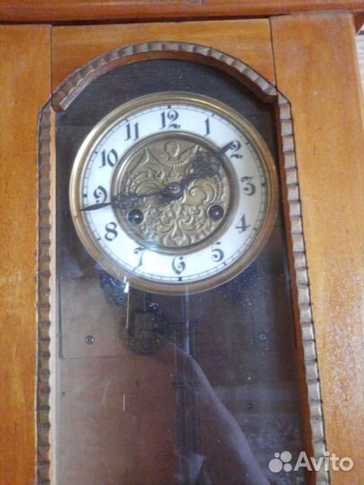 Старинные настенные часы