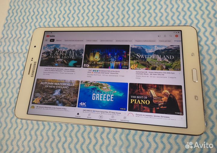Планшет Samsung Galaxy Tab Pro 8.4 (T325) 4G LTE