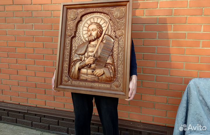 Икона Александра Невского из массива дуба
