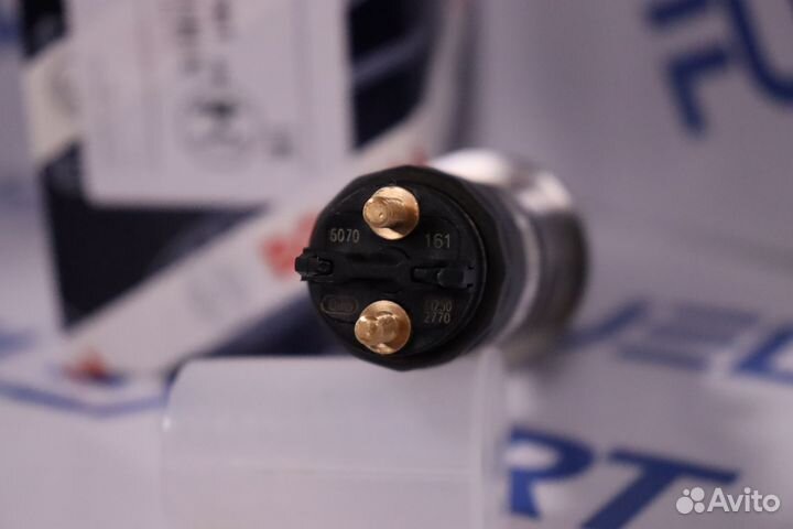 Форсунка топливная 0445120161