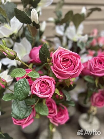 Искусственные цветы розы, магнолия, растения