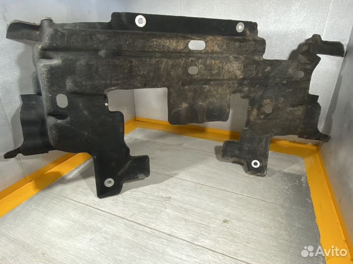 Брызговик двигателя для Ford F-150