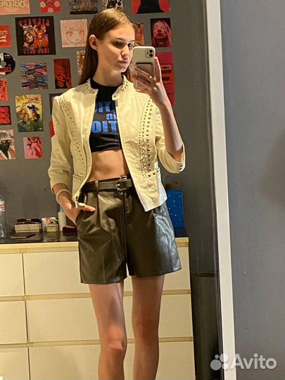 Кожаные шорты