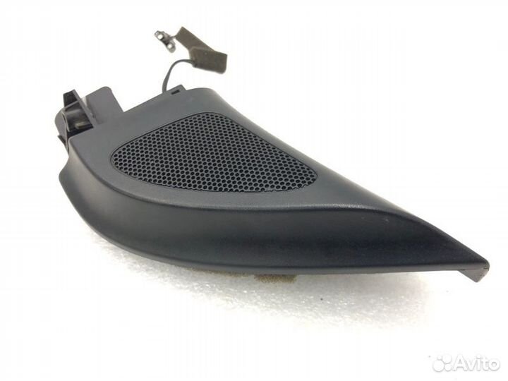 Накладка зеркала передняя левая Volkswagen Jetta