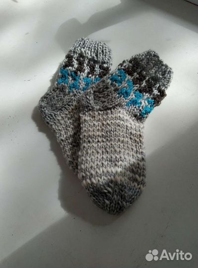 Носки детские вязанные. Ручная работа