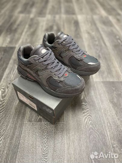 Кроссовки new balance 2002R