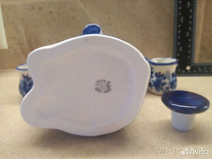 Гжель штофы