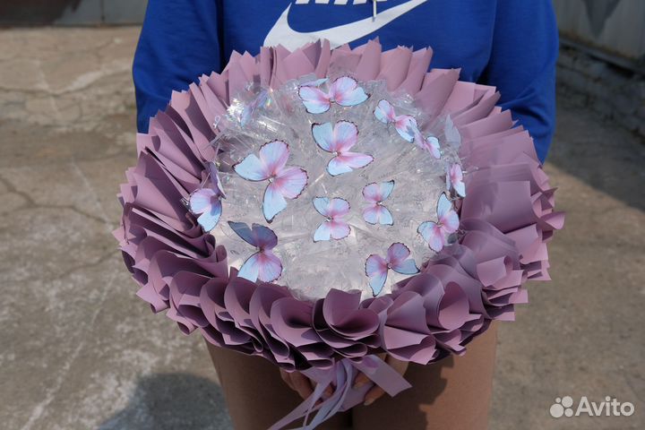 Светящийся букет из бабочек