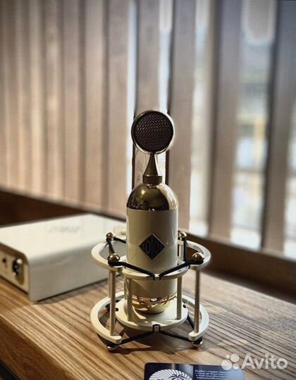 Песни, стихи, поздравления на заказ. Любой жанр