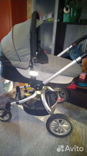 Продам коляску 3в1