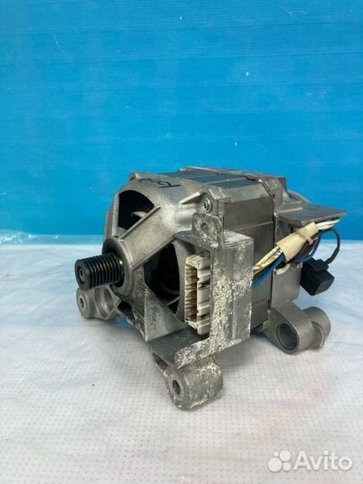 Двигатель стиральной машины Whirlpool 