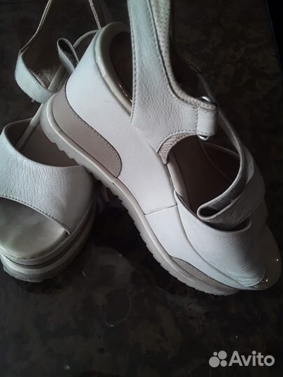 Bogner женские босоножки