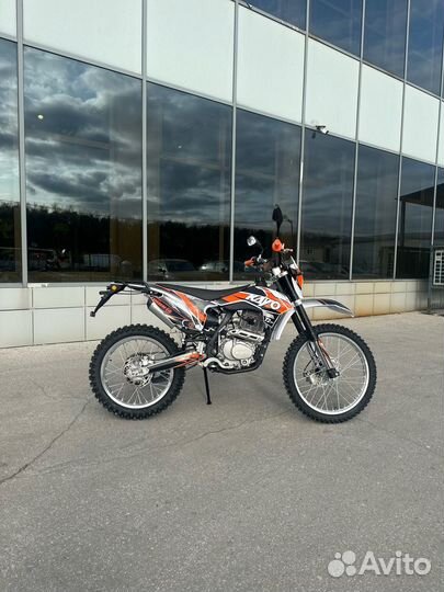 Kayo T2 250 MX enduro Мотоцикл Витрина