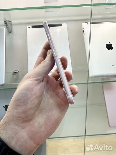 iPhone 6S, 32 ГБ