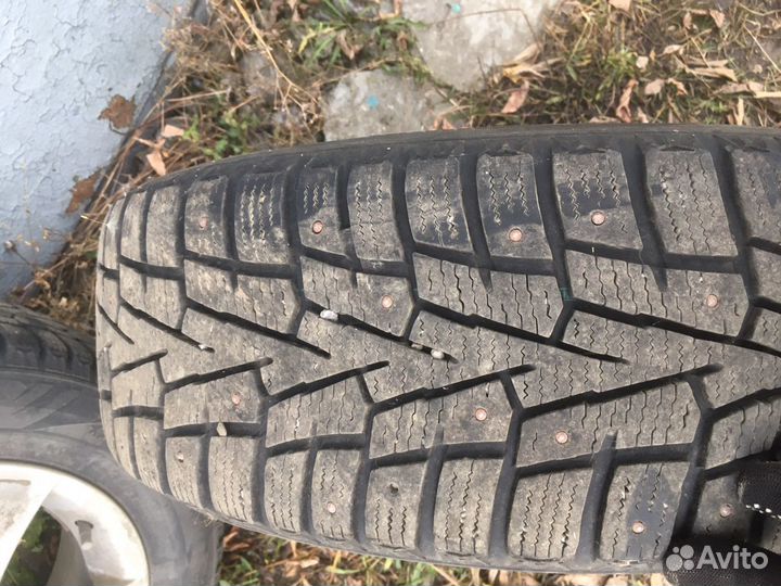 Зимние шины 195/65/R15