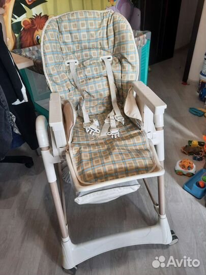 Стульчик для кормления jetem