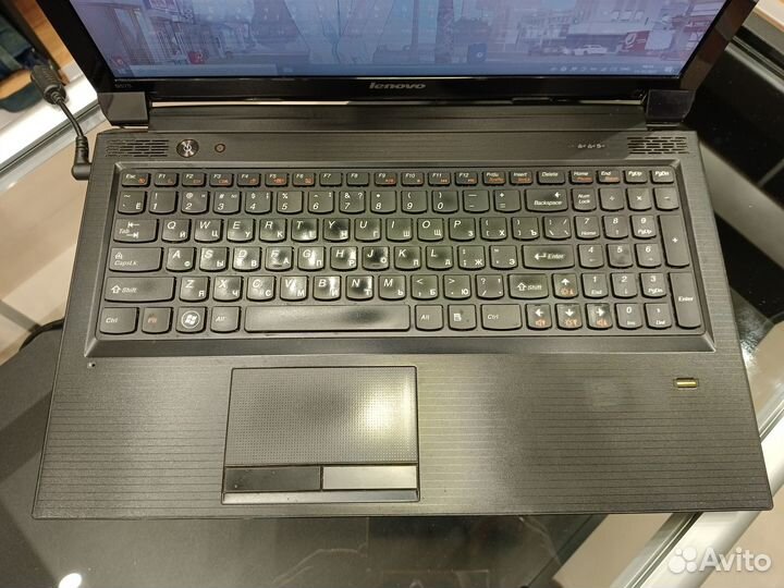 Ноутбук Lenovo для учебы и работы