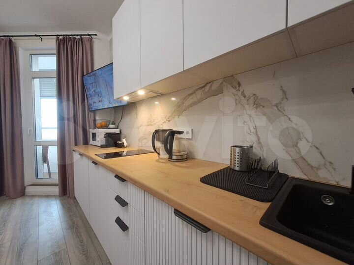 1-к. квартира, 37 м², 22/24 эт.