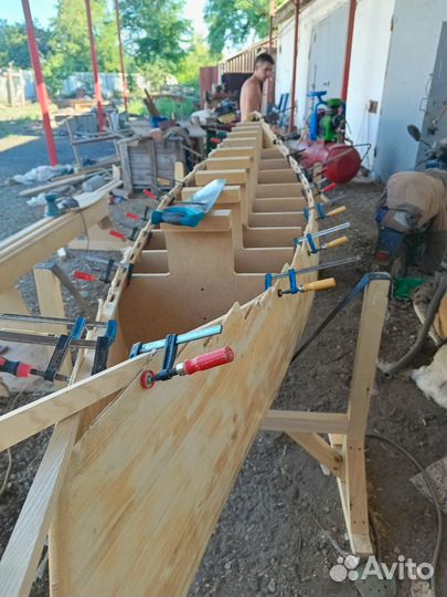 Стапель каноэ