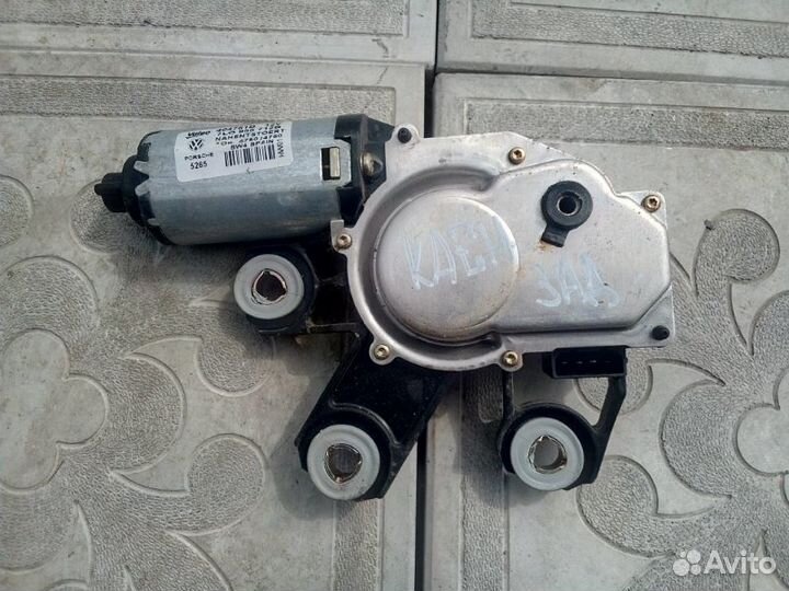 Моторчик стеклоочистителя задний Porsche Cayenne