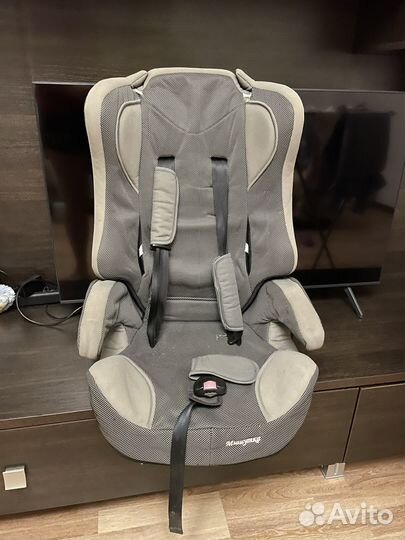 Детское кресло в машину накладное