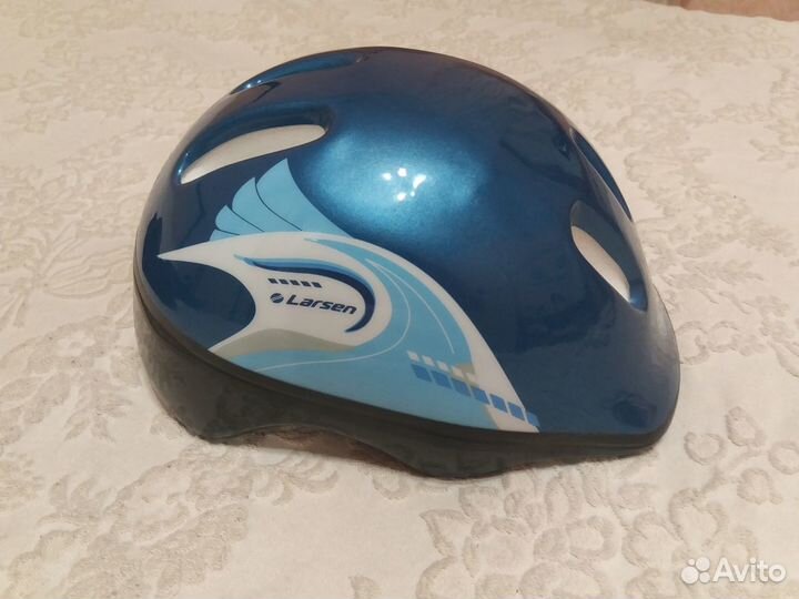 Шлем Larsen H1Pilot + наколенники Охеlo