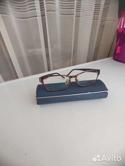 Очки (диоптрии -0.5)