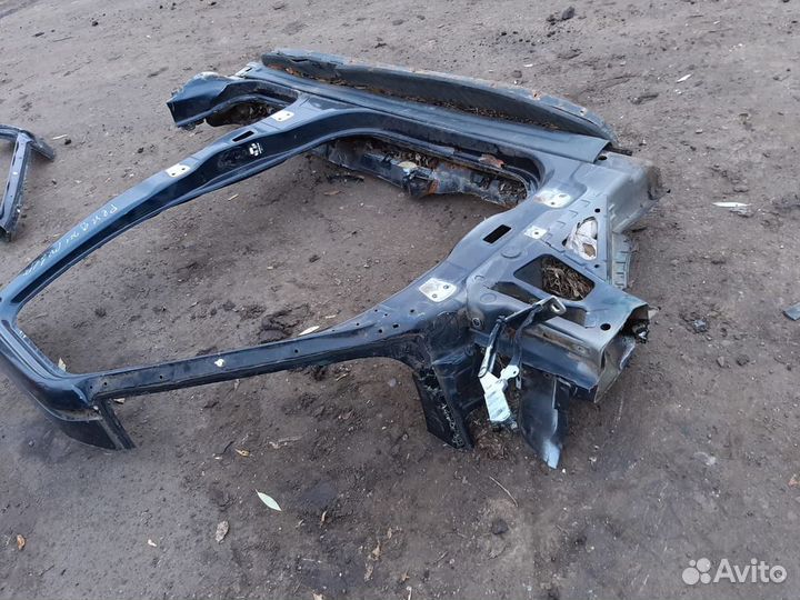 Передняя и центральная стойка Rover Sport 1 L320