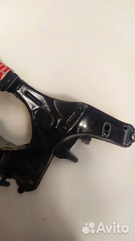 Подрамник зад. Nissan 554011YA0A