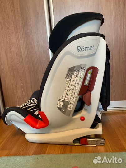 Кресло для машины детское