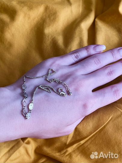 Браслет на ногу