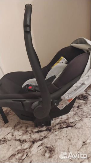 Продам детскую коляску