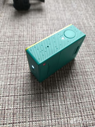 Экшн камера xiaomi yi