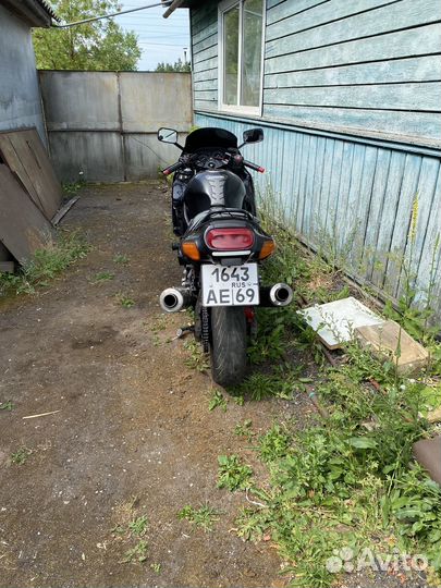 Kawasaki zzr400-2 2001