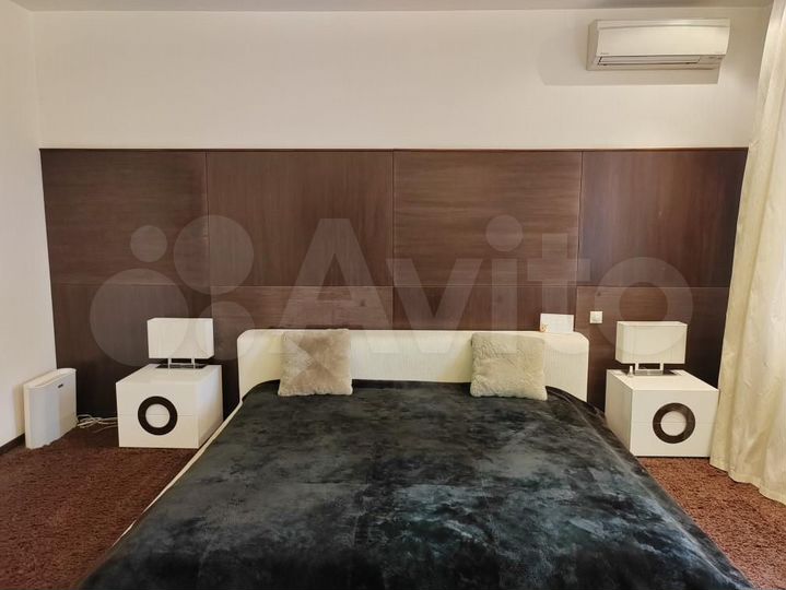 2-к. квартира, 100 м², 11/17 эт.