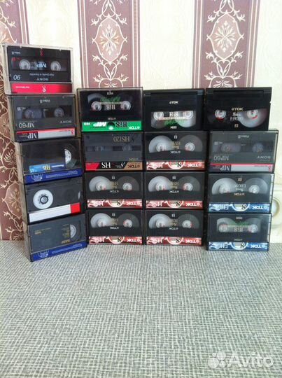 Видеокассета для камеры VHS 8mm-16mm.Б/У