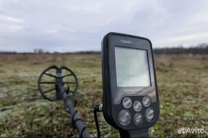 Поиск утерянных вещей с металлоискателем