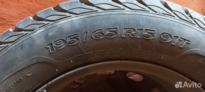 Sava Eskimo Stud 195/65 R15 91T