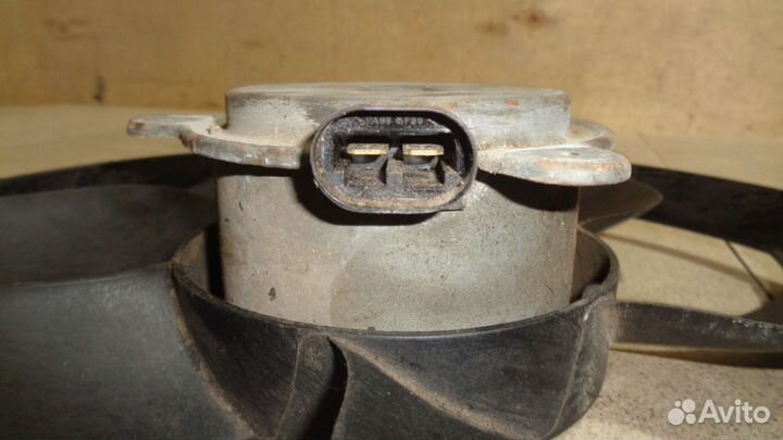 Вентилятор радиатора Nissan Micra 3 (K12)