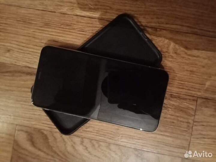 iPhone Xs Max, 64 ГБ